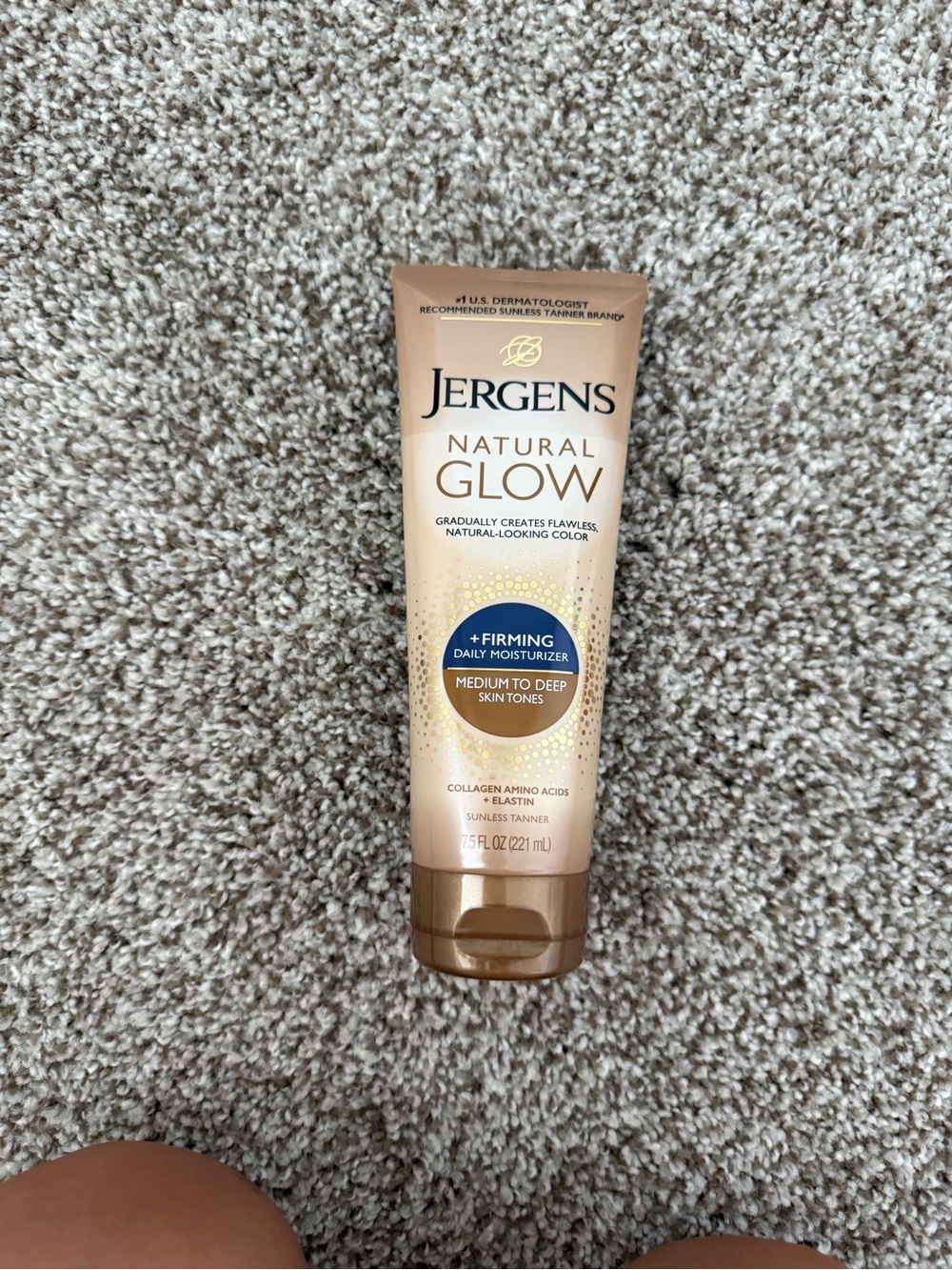 Jergens Natural Glow Medium to Deep Self-Tanning Moisturizer - Bronze